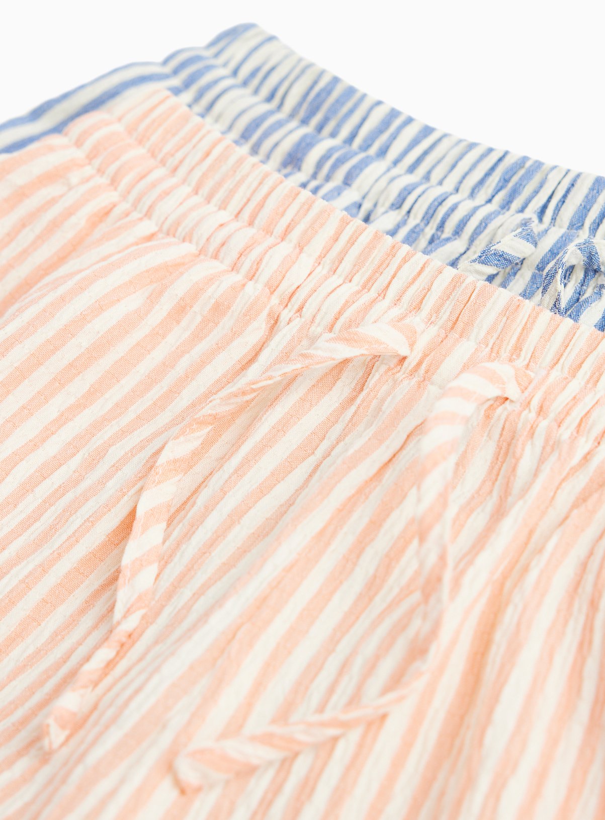 Pink & Blue Woven Shorts 2 Pack 5 years - Image 2 thumbnail